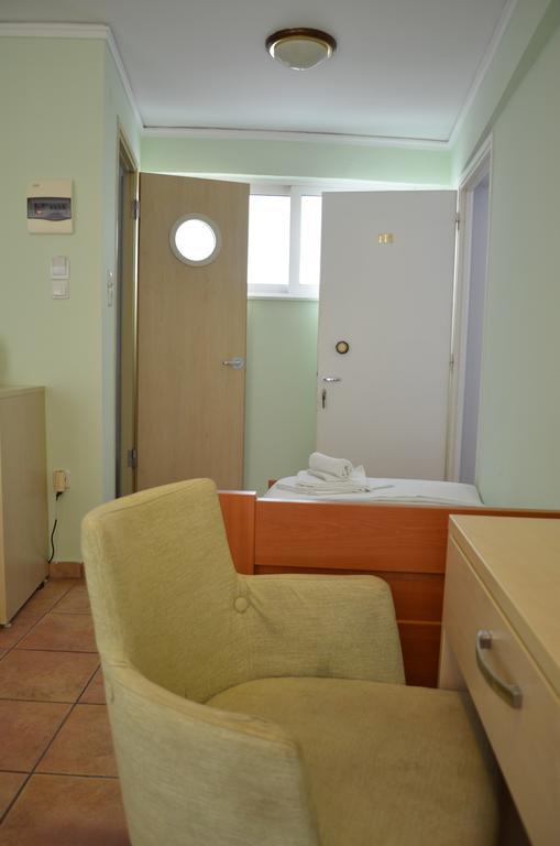 Mytilíni Fontana Rooms חדר תמונה